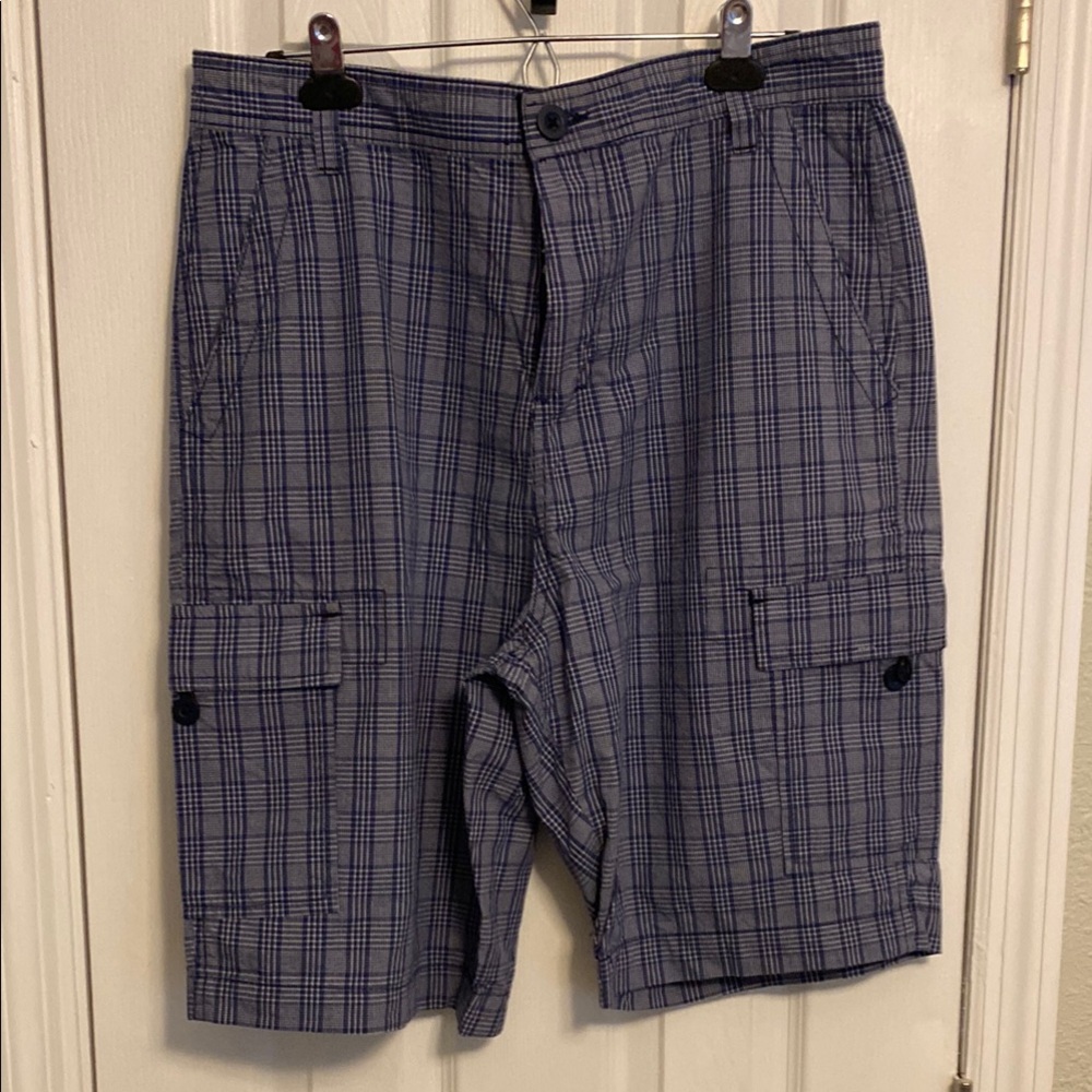 Men's Blue Cargo Shorts with Relaxed Fit and Belt Loops